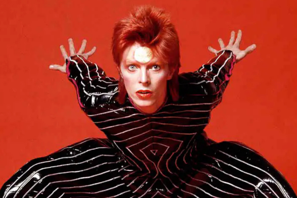 David Bowie: Sanatın Kozmik Yolcusu