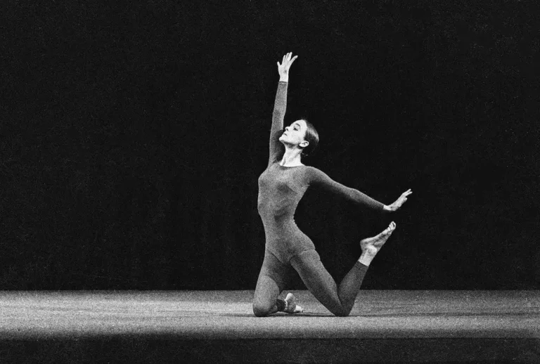 Sesin ve Sessizliğin Dansçısı: Pina Bausch