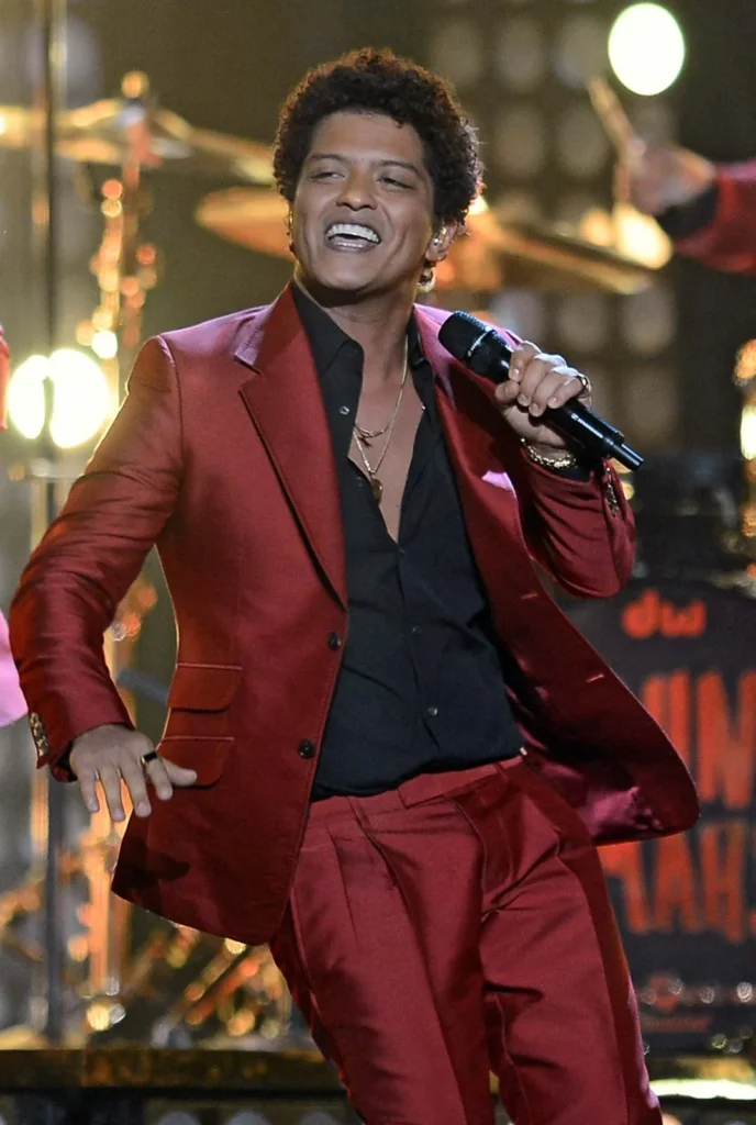 Bruno Mars.jpg