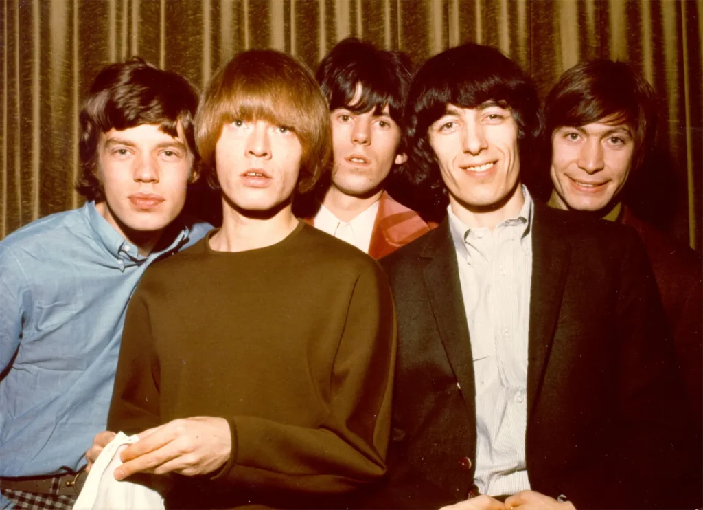 IN THE STARS: THE ROLLING STONES GEÇMİŞLE GELECEK ARASINDA YENİ BİR KÖPRÜ KURUYOR 2 The Rolling Stones 1964.jpg