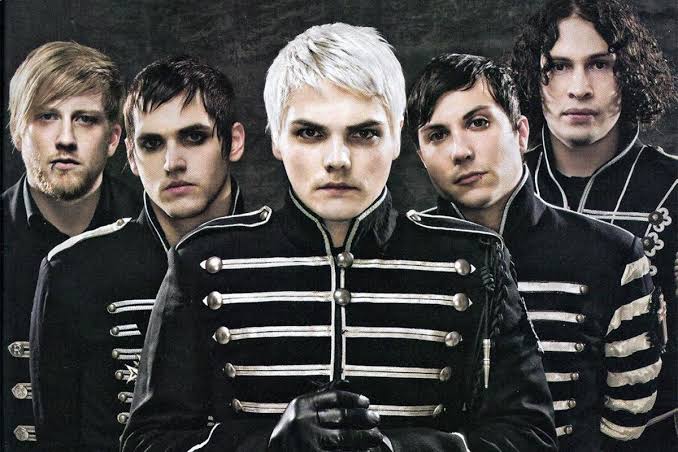 EMO HİÇ BİTMEDİ 2 images 5 1