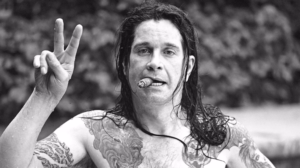 OZZY'NİN KARANLIK DÜNYASI 4 Ozzy Osbourne 1987 Eddie sandersonGetty crop.jpg